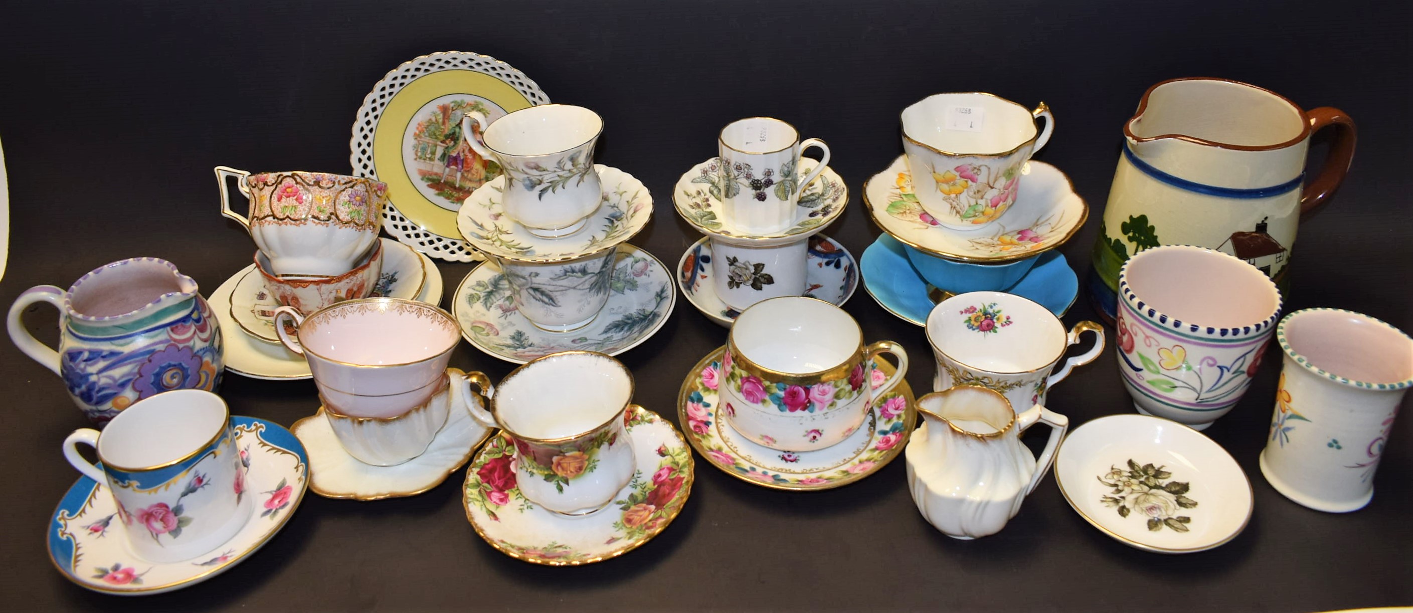 Ceramics - a Royal Albert Old Country Roses teacup and saucer; others, Royal Worcester, Minton,