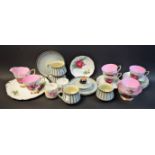 Ceramics - a Roslyn China World Famous Roses pattern tea set including cups, saucers,