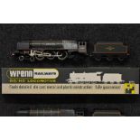 Wrenn - W2299 4-6-2 Queen Elizabeth Locomotive and Tender, BR green livery, Rn 46221,