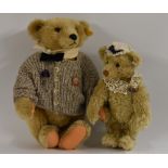 Steiff - an Original Teddy Bear 'Betsy Ross Bear', 666940, with off white mohair body, growler,
