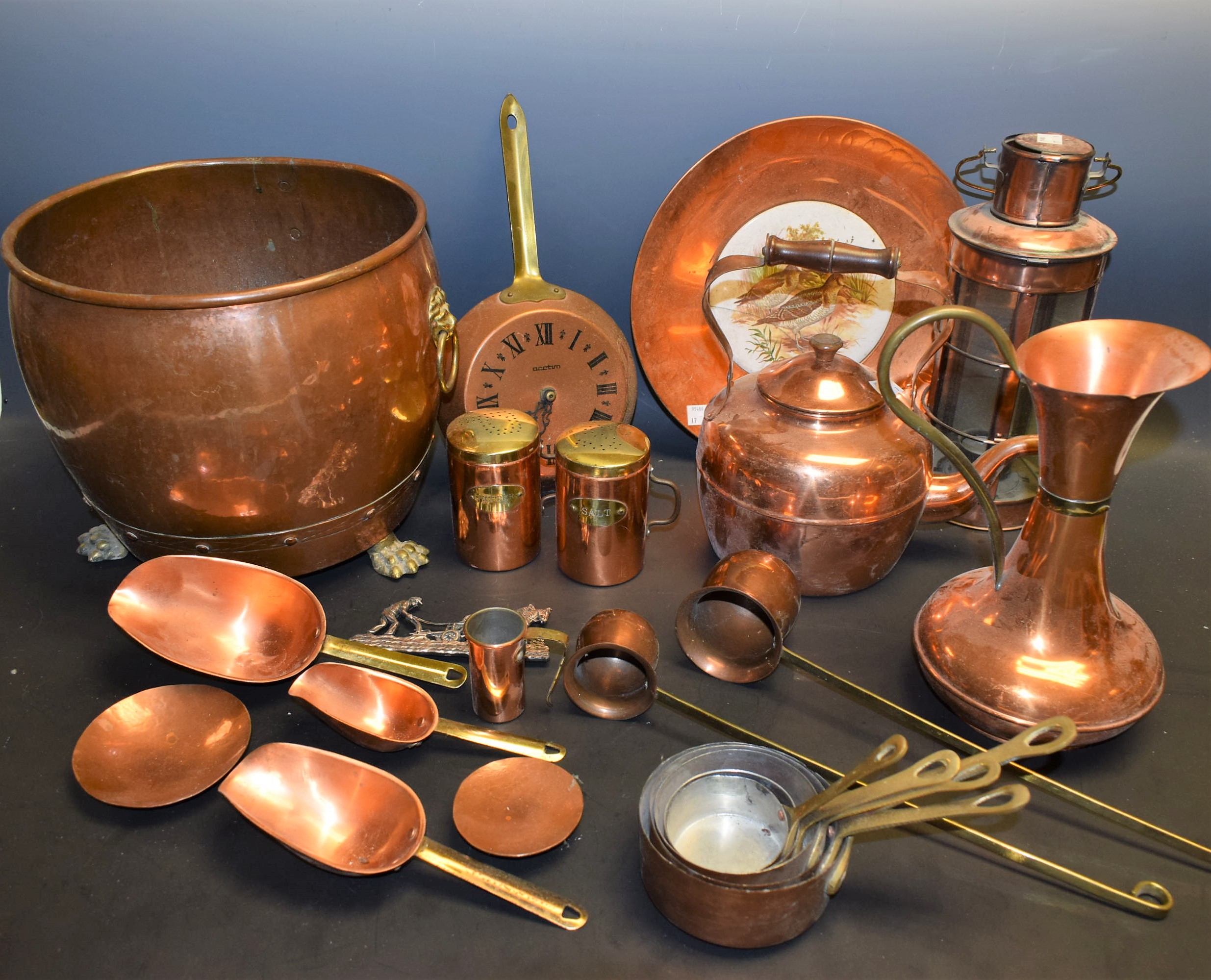 Metalware - a quantity of copper ware to include log basket, small pans, copper lantern,
