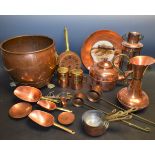 Metalware - a quantity of copper ware to include log basket, small pans, copper lantern,