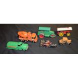Diecast Vehicles - Dinky Toys 441 (30pa) Studebaker Petrol Tanker " Castrol", green,