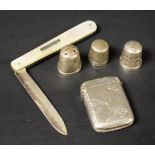 A silver vesta case, Birmingham 1904; a silver pocket knife with mother of pearl handle,