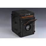 Photography - a Marion & Co. Kershaw patent Soho single lens reflex plate camera, Zeiss Tessar f4.