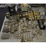 Plated and flat ware - a quantity of flat ware including rat tail,