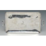 A George III silver rounded rectangular bacon dish, quite plain, 28.