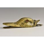 A Victorian novelty ornithological gilt brass desk clip, as duck's head, naturalistically cast, 15.