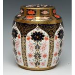 A Royal Crown Derby 1128 ginger jar and cover, 19cm high,