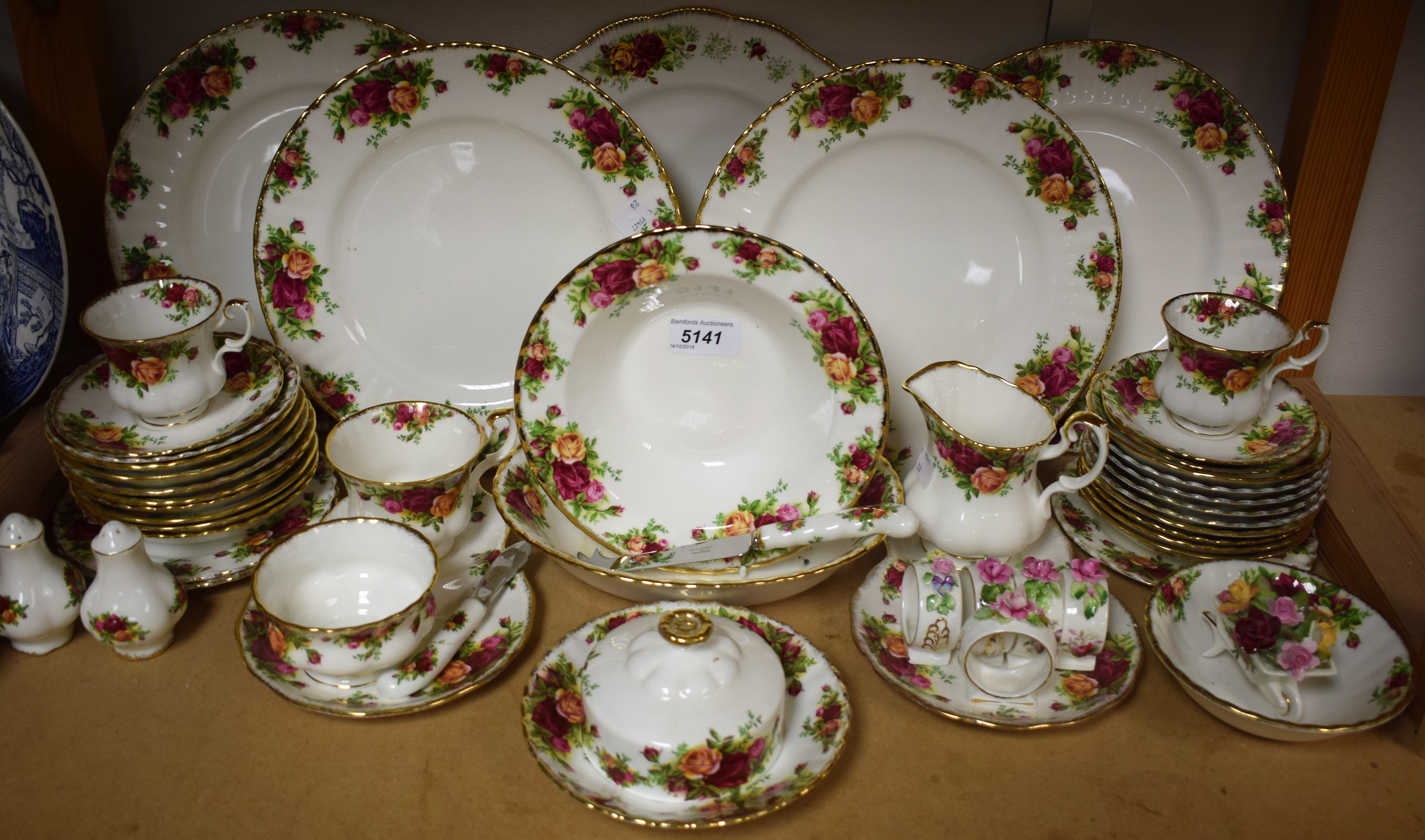 Royal Albert Old Country Roses, various, including dinner plates, side plates, tea cups, saucers,