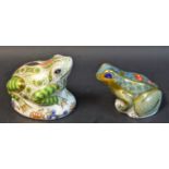 A Royal Crown Derby paperweight, Toad, limited edition 221/3500, gold stopper, certificate,