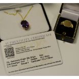 A gentleman's 9ct gold signet ring; a Zambian amethyst and white silicon 9ct gold pendant 6.