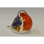 A Royal Crown Derby paperweight, Robin,