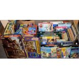 A quantity of jigsaw puzzles, Waddingtons, Thunderbirds,