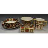 A Royal Crown Derby 1128 pattern loving cup,