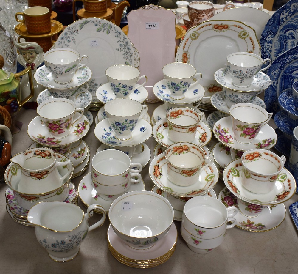 A Royal Standard Spring Song part tea service, comprising cups, saucers, milk jug, sugar bowl,