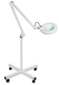 Crisnails® Magnifier Lamp RRP £69.99