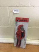 Dickie Dyer Plastic Hose & Pipe Cutter