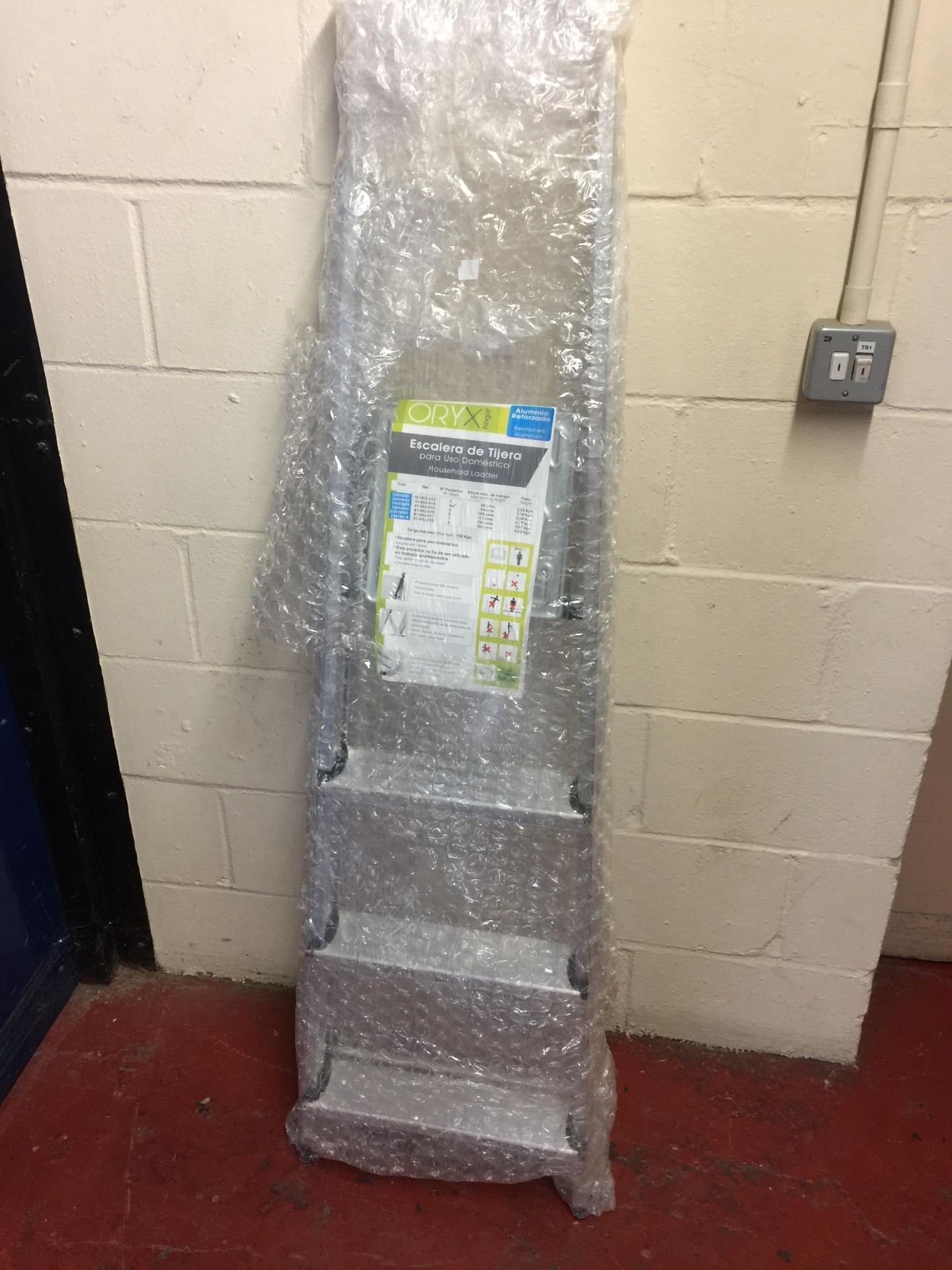 Oryx Step Ladder RRP £89.99