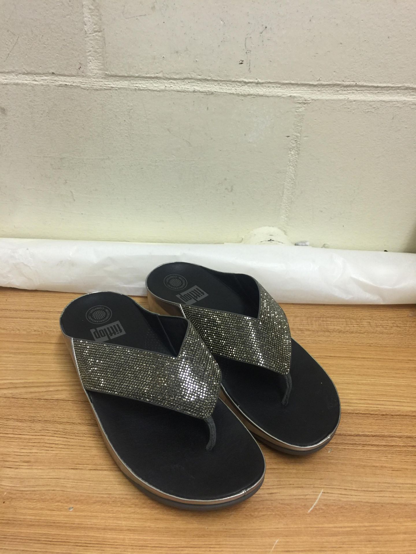 FitFlop Crystall Toe Post Sandals, Pewter, 6 RRP £80