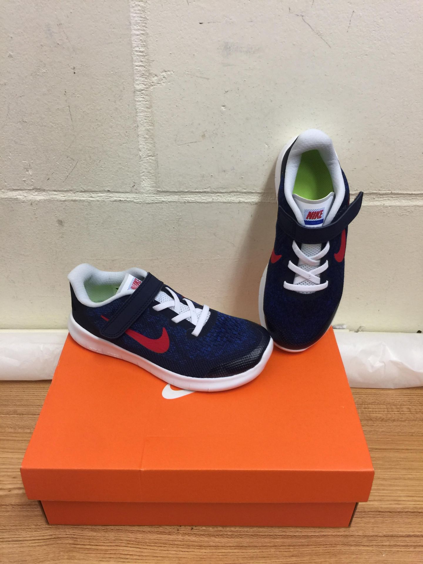 Nike Obsedian Red Racer/ Blue Unisex Kids Training Shoes 1 UK RRP £54.99