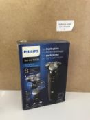 Brand New Philips S9031/12 Shaver Series 9000 RRP £179.99