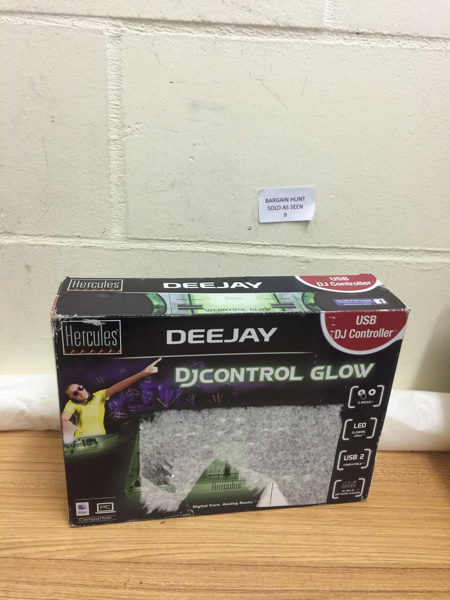 Hercules Glow DJ Control RRP £59.99