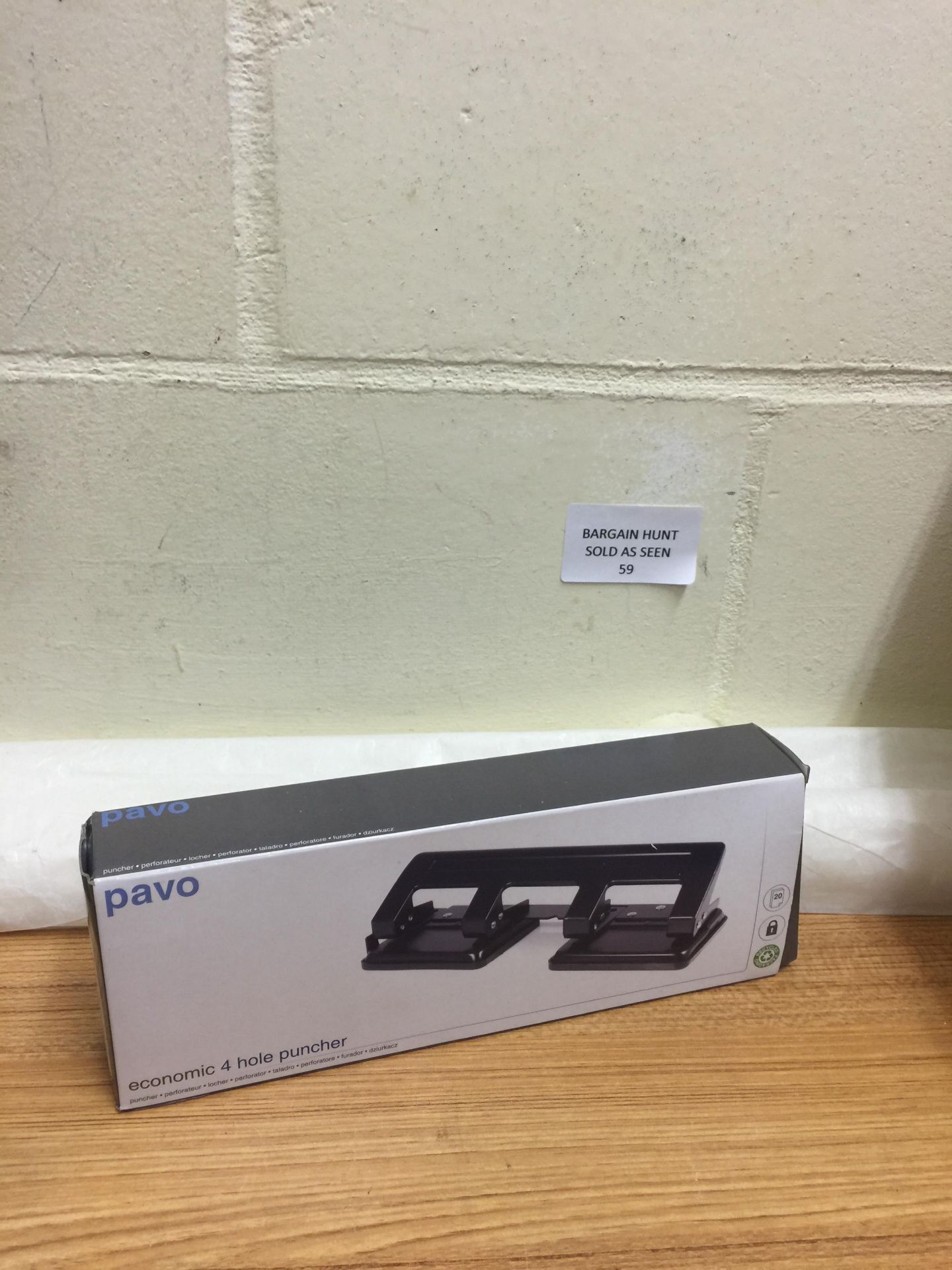 Pavo Hole Punch