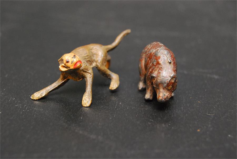 Two cold painted bronze figures, a bear (21g) and a monkey (13g) - Image 2 of 2