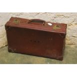 Railwayana - Smith's Trunk Stores - Leather Suitcase - Initials WRP for Walter Pearce - vendor