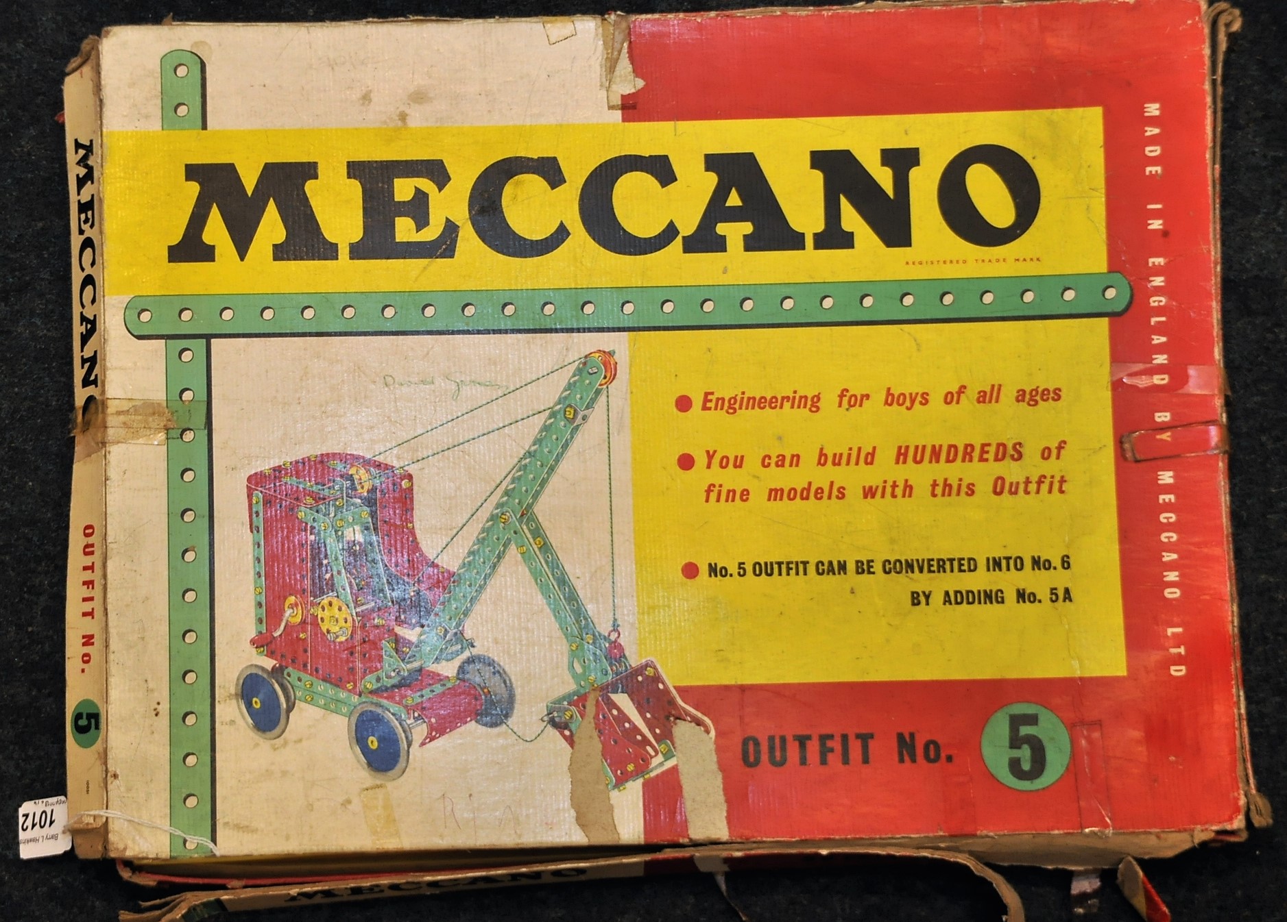 MECCANO OUTFIT NO.5 WITH ORIGINAL BOX AND INSTRUCTION MANUAL INCLUDED.