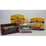 2 X CORGI MOTORING MEMORIES ' AA ROAD SERVICE VANS' ,