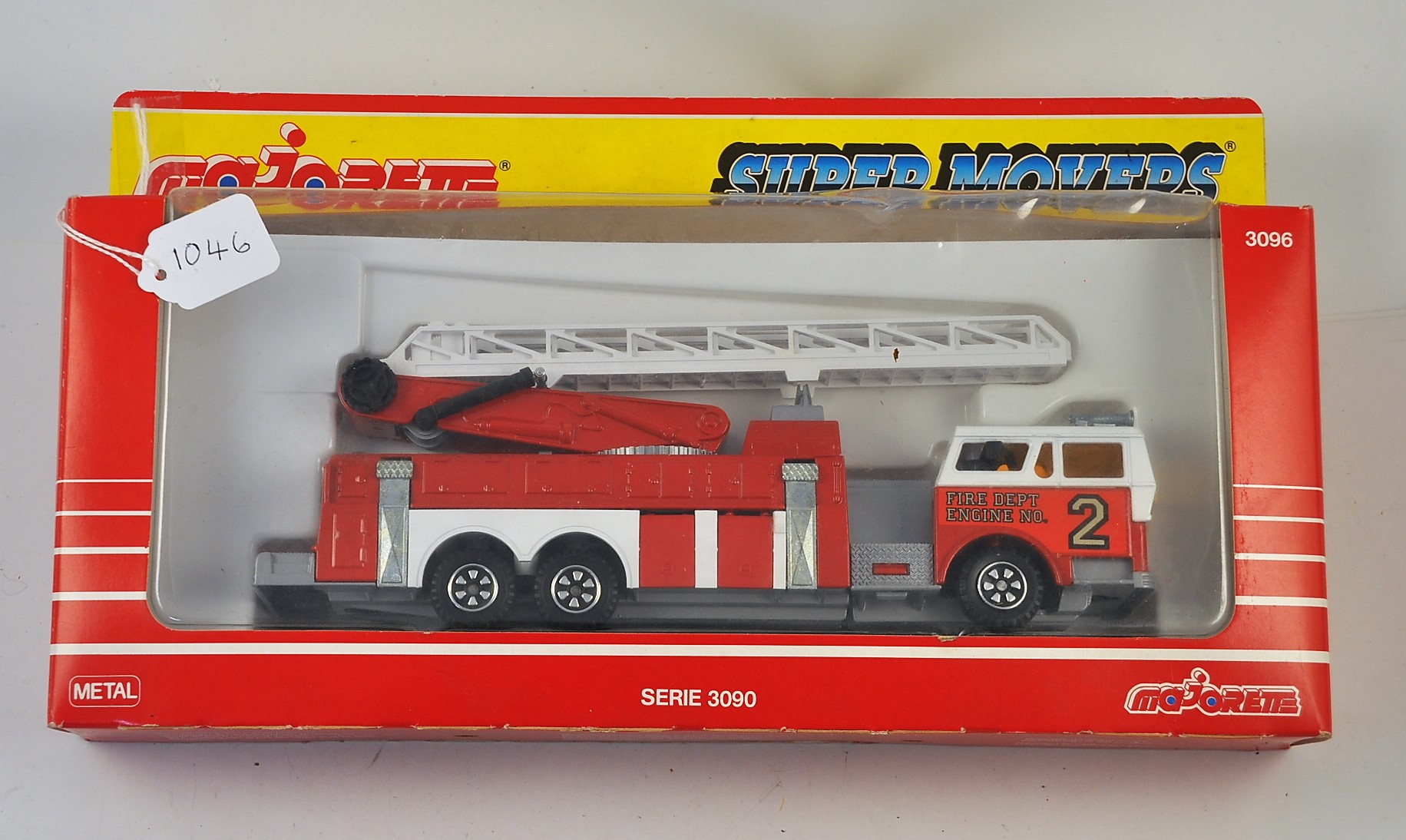 MAJORETTE MODEL NO. 3096 SUPER MOVERS FIRE ENGINE WITH EXTENSION LADDER IN BOX GC.