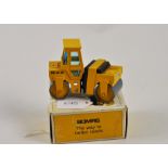 NZG MODEL 221 BOMAG 141 AD ROLLER SCALE 1:50 VGC