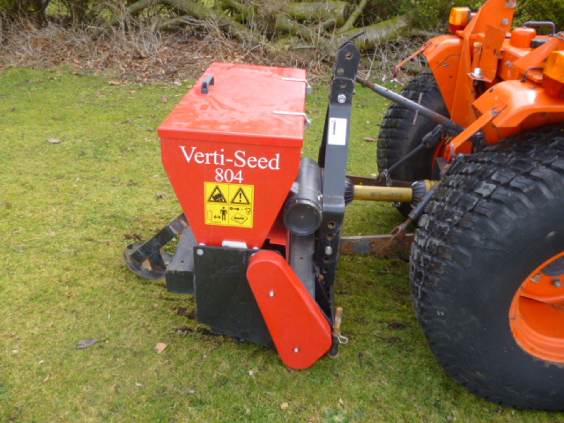 REDEMIX VERTI SEED 804 - RECOMMENDED MINIMUM TRACTOR SIZE 17HP WITH MINIMUM LIFT CAPACITY OF 1, - Bild 2 aus 5