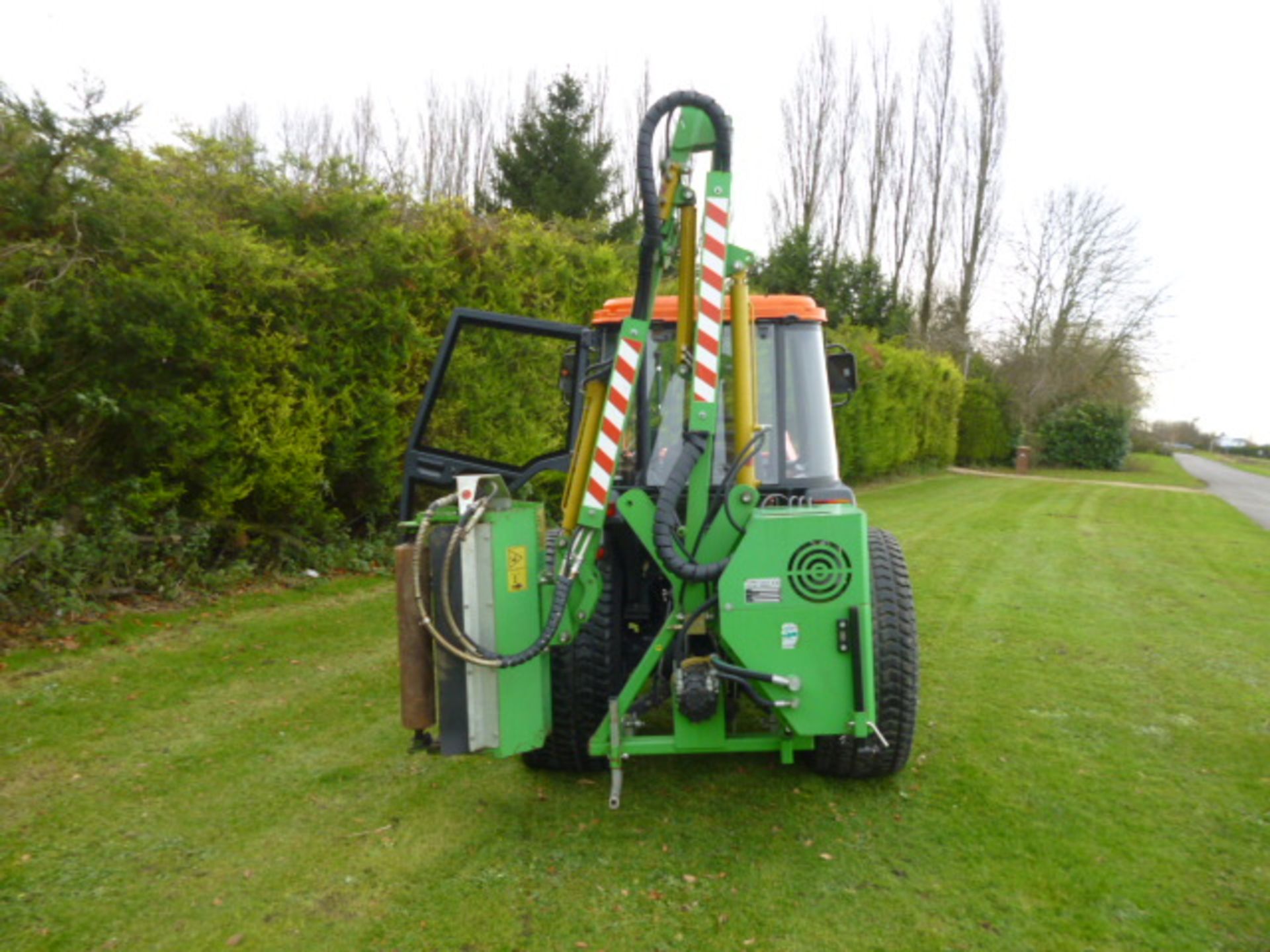 MAROLIN M380 SIDE ARM FLAIL HEDGE CUTTER 3FT, YEAR 2006, CABLE CONTROL, CUTS BOTH WAYS, V BLADES,