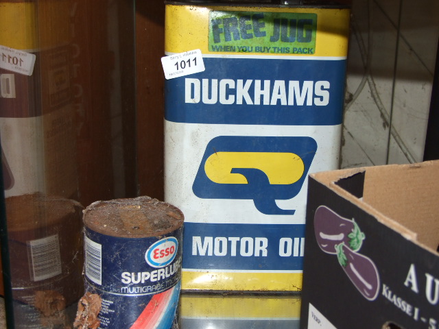 VINTAGE CAN ESSO SUPERLUBE (FULL) AND DUCKHAMS MOTOR OIL TIN