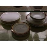 11 ALFRED MEAKIN 'ROYALTY' PLATES AND BOWLS,
