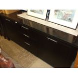 MODERN SIDEBOARD WITH 3 CENTRAL DRAWERS