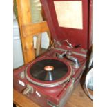 WIND UP GRAMOPHONE