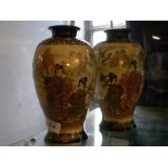 PAIR OF ORIENTAL VASES (22CM)