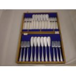 BOXED PLATED CUTLERY SET 12 X KNIVES,