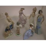 7 FIGURINES, 6 OF WHICH ARE LLADRO NAO,