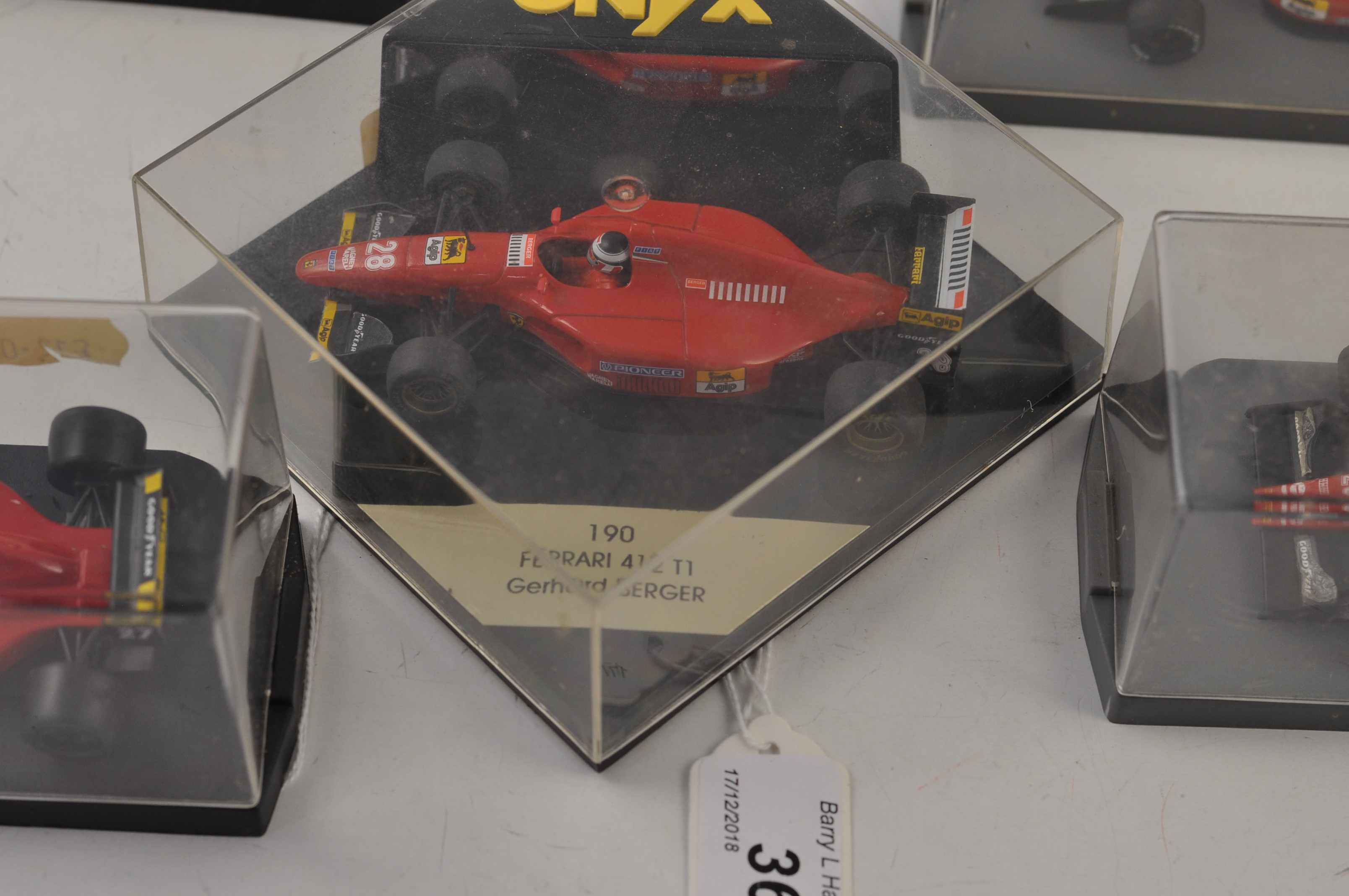 COLLECTION OF 5 ONYX FERRARI F1 MODELS IN PRESENTATION CASES - Image 2 of 2