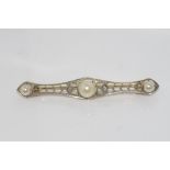 Good vintage 14ct gold, pearl and diamond brooch