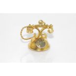 18ct yellow gold charm - old fashioned telephone