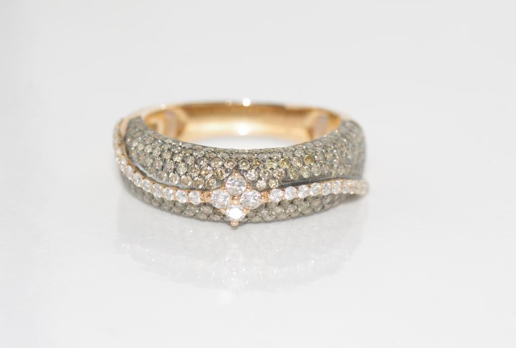 18ct rose gold and diamond ring