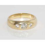 14ct yellow gold, diamond ring