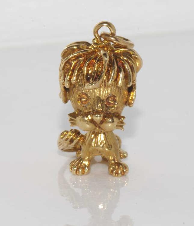 9ct yellow gold Lion charm/pendant
