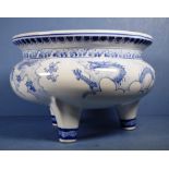 Large Chinese blue & white ceramic bowl